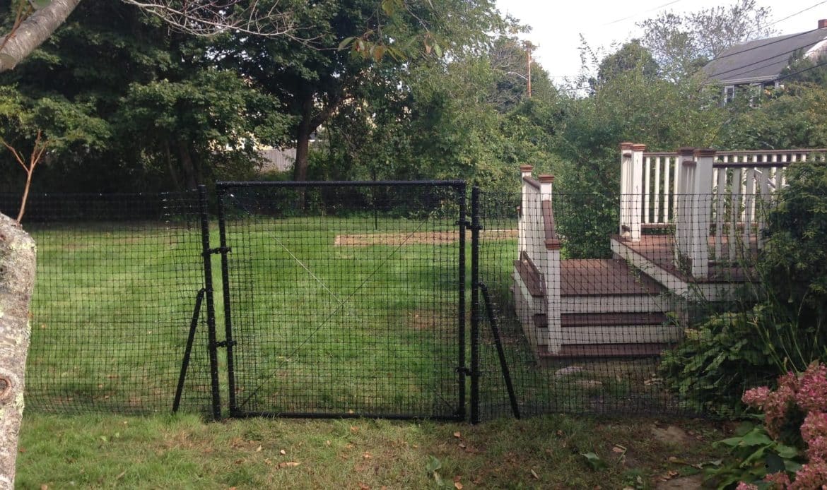 Why Long-Term Fence Warranties Matter for Pet Owners