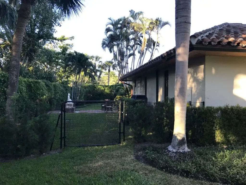 Pet playground Dog Fences